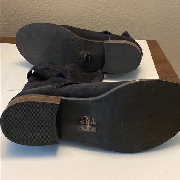 Steve Madden Barely worn suede booties - Picture 6 of 9